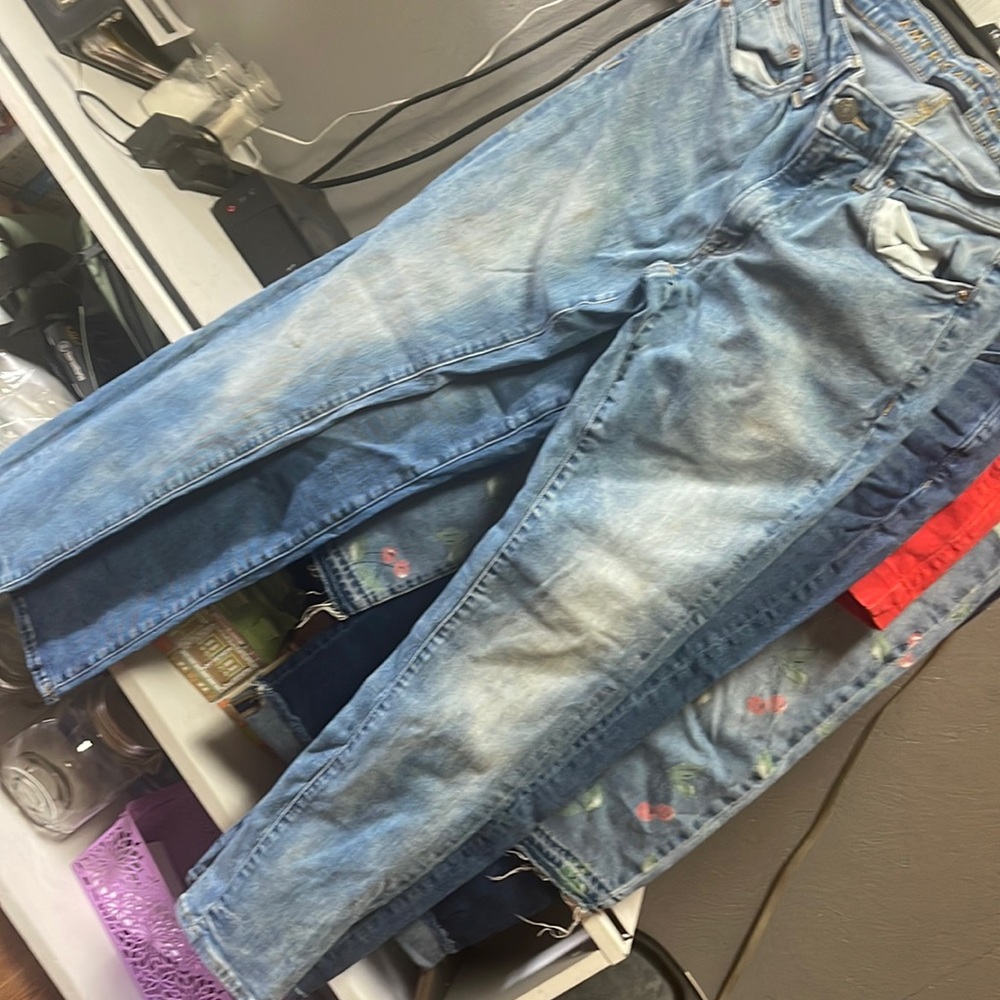 Jeans